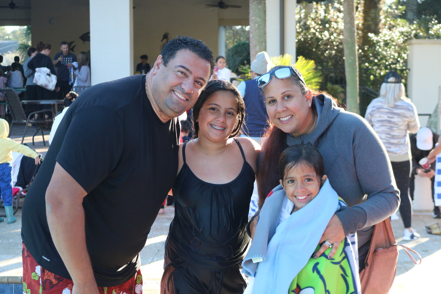 Skylar, Leah, Nicole and John Perri enjoyed the event as a family.